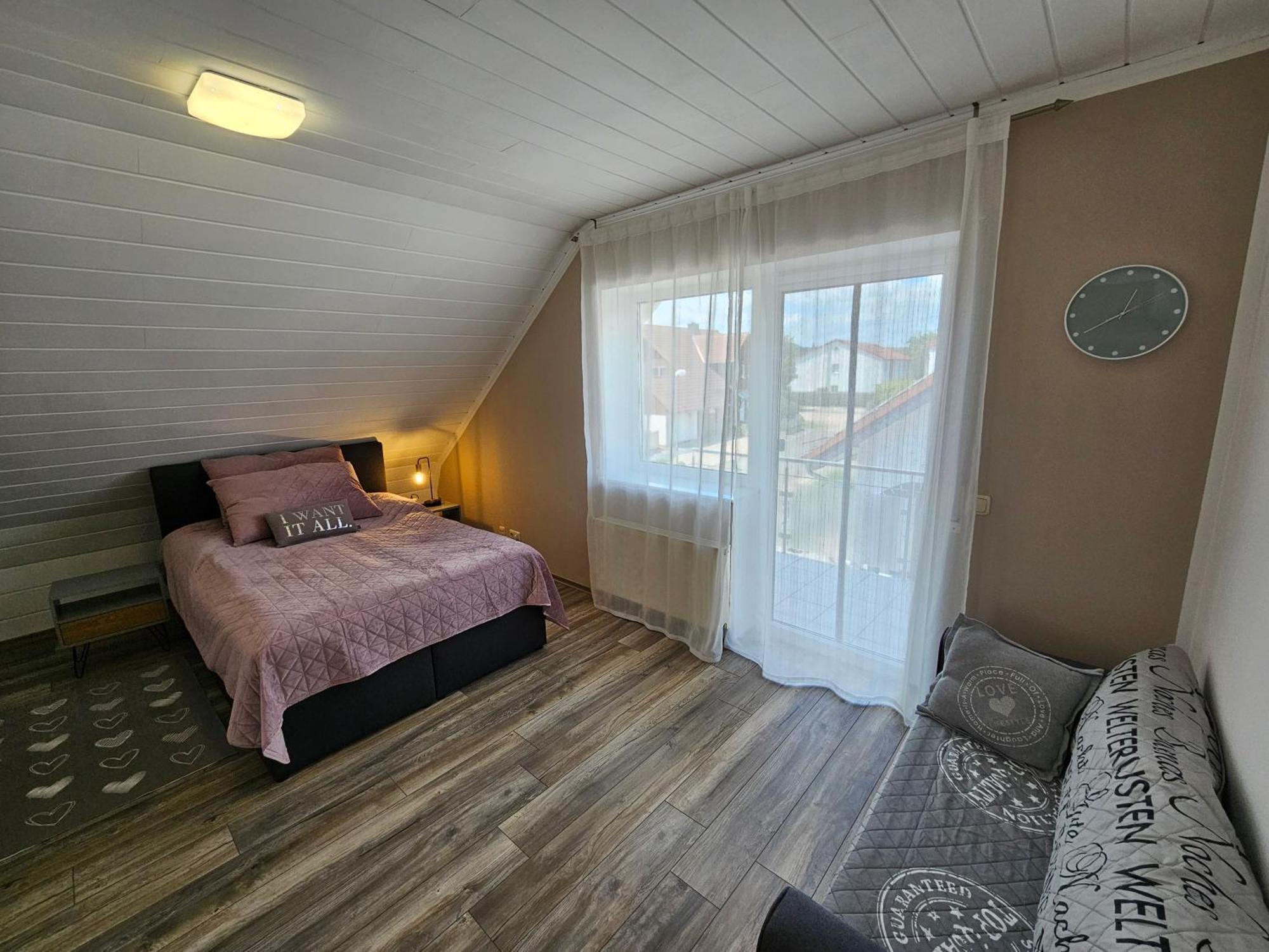 Ferienwohnung Gold-Blick Korbach Luaran gambar